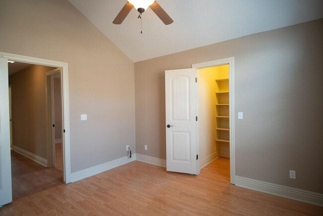 Building Photo - 599 Rocky Crossing