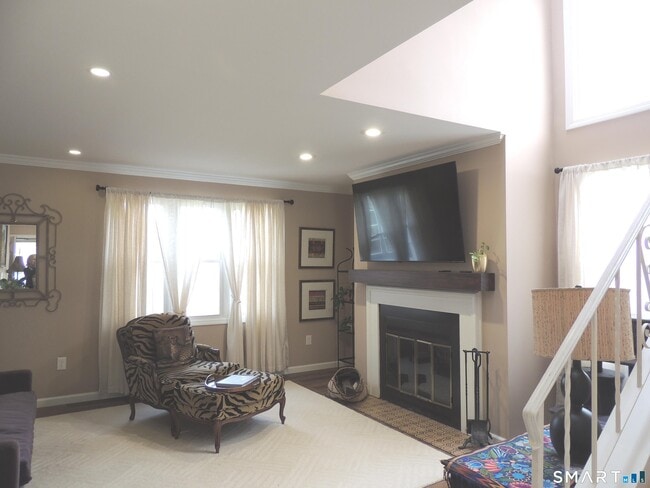 Building Photo - 124 S Montowese St