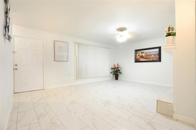 Building Photo - 4164 Belle Park Dr