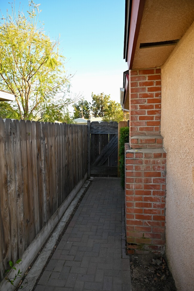 Side gate entrance - 881 W Rialto Ave