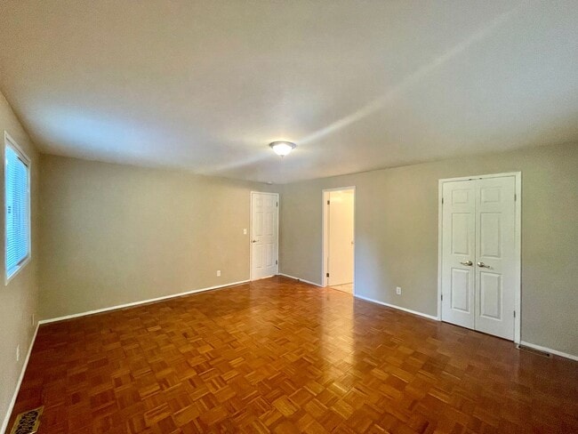 Building Photo - Great House for Rent