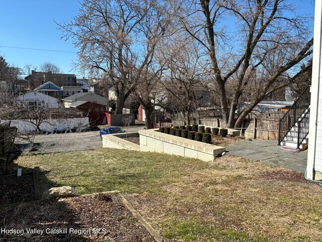 Building Photo - 217 State St