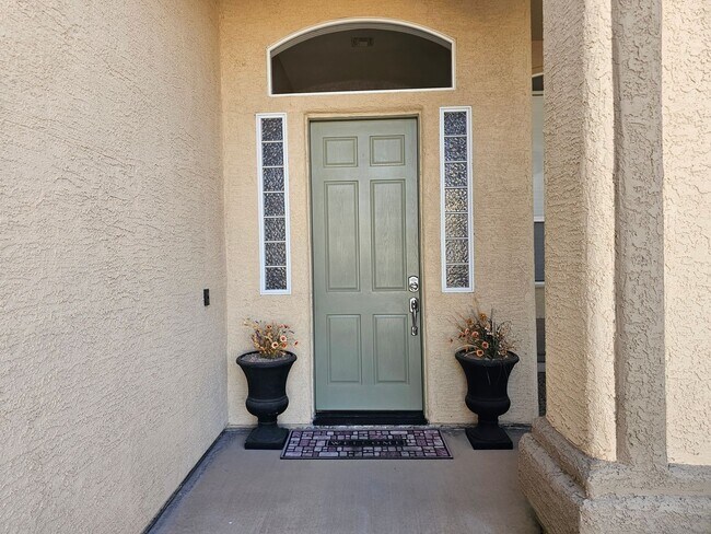 Building Photo - Unfurnished Long Term - Photos Coming Soon