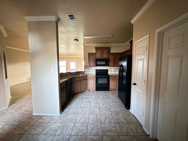 Building Photo - 4-Bedroom House for Rent in Killeen