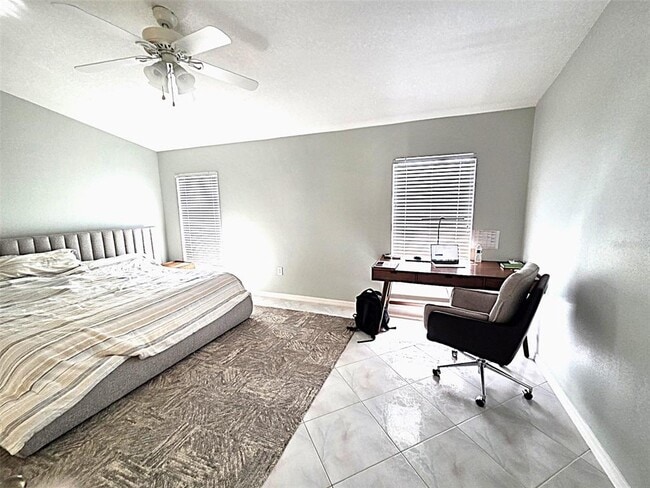 Building Photo - 2547 Estancia Blvd