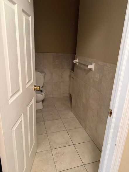 Building Photo - 20 S 14th St