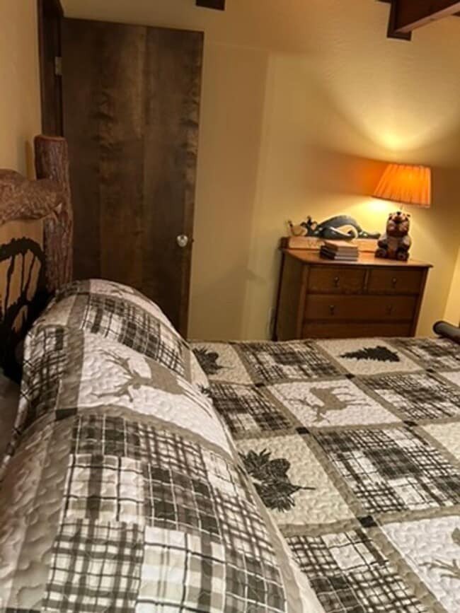 Building Photo - Ski Lease in Tahoe Donner - $3300