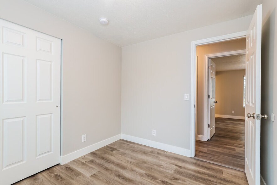 Building Photo - 4256 S 6180 W