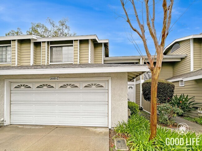 Building Photo - Mission Viejo Gem! Private Yard, Vaulted Ceilings & Resort-Style Pool + Spa