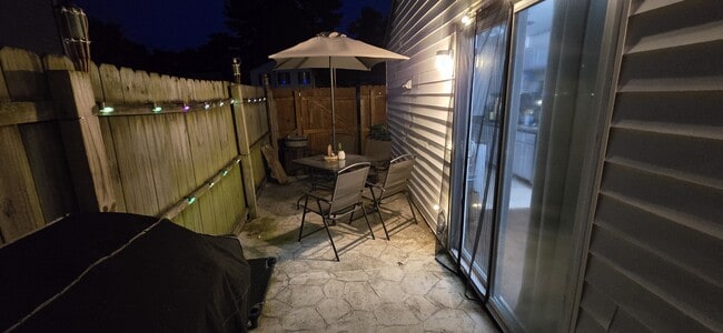 Side patio to back door - 1261 Eaglewood Dr