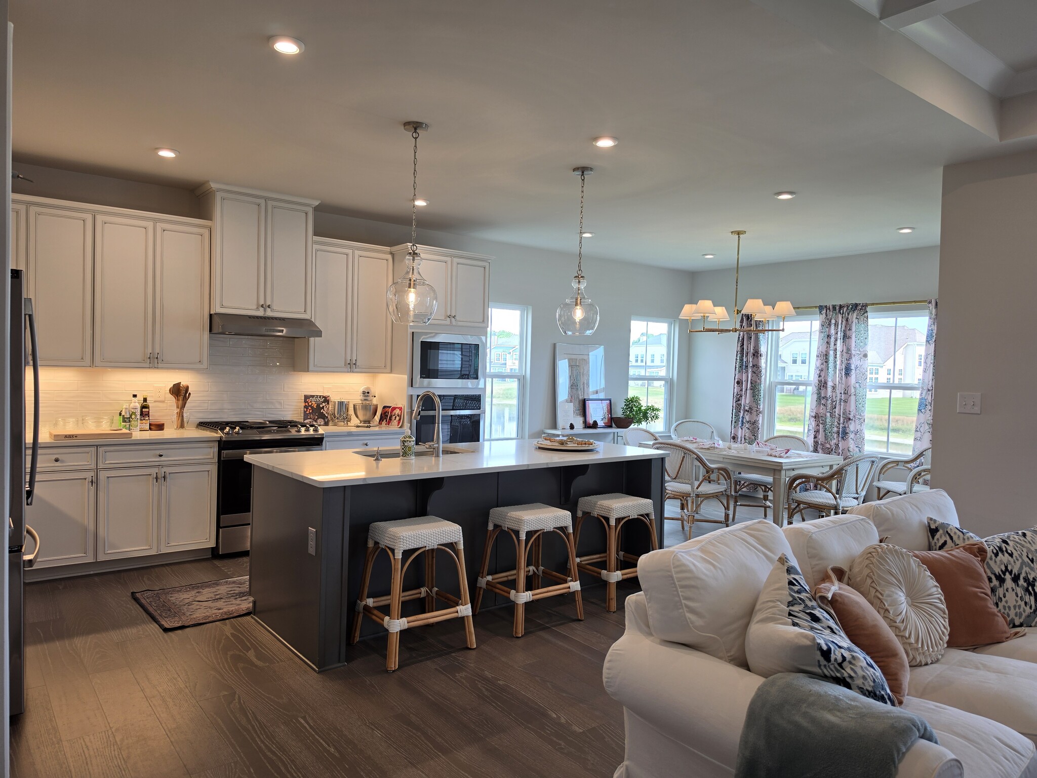Building Photo - 28050 Purple Martin Cir