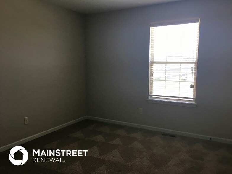 Building Photo - 427 Sunflower Dr