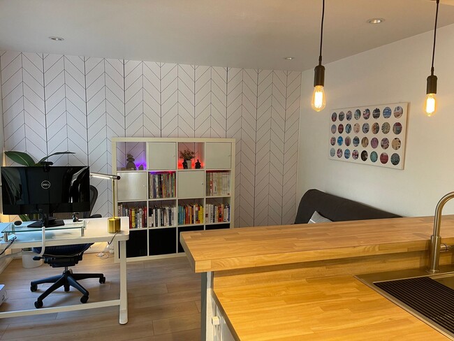 Building Photo - Stylish 3BR Townhome with Garage in Prestigious Woodbridge, Irvine