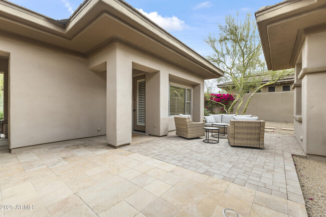 Building Photo - 7257 E Visao Dr