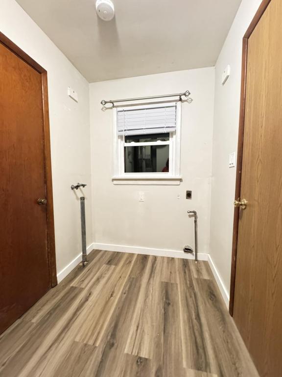 Building Photo - 1044 S Main Ave