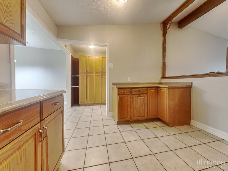 Building Photo - 4108 Coronet Ln