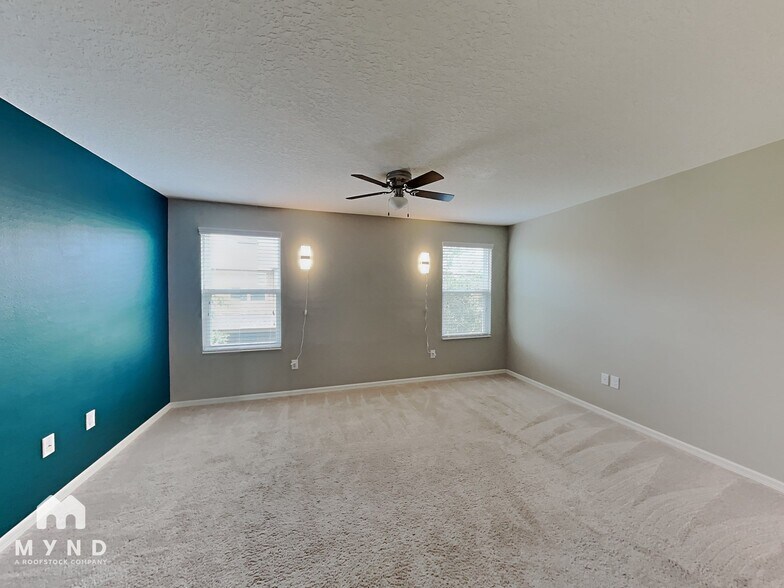Building Photo - 7043 Spotted Deer Pl