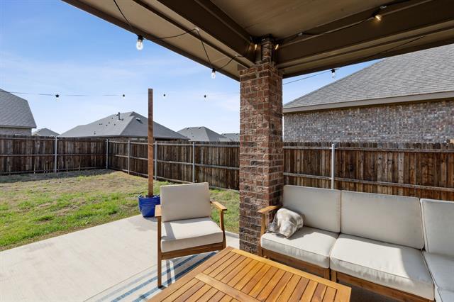 Building Photo - 4221 Stonewall Dr
