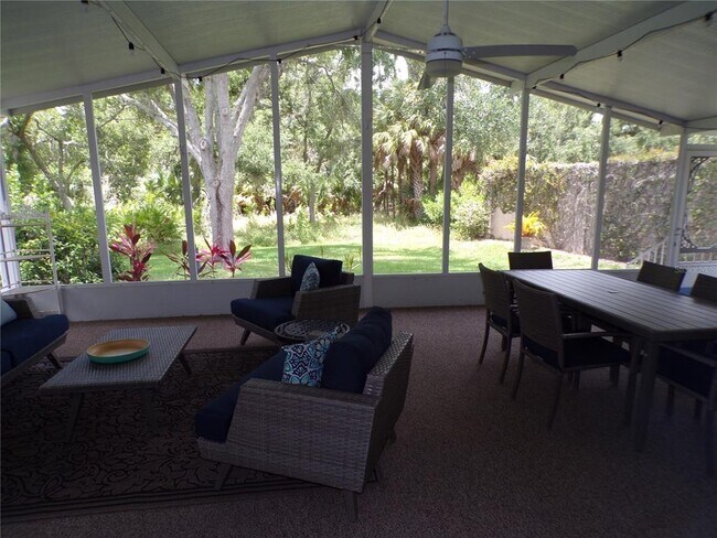 Building Photo - 232 Natures Way