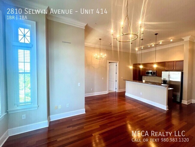 Building Photo - 2810 Selwyn Ave