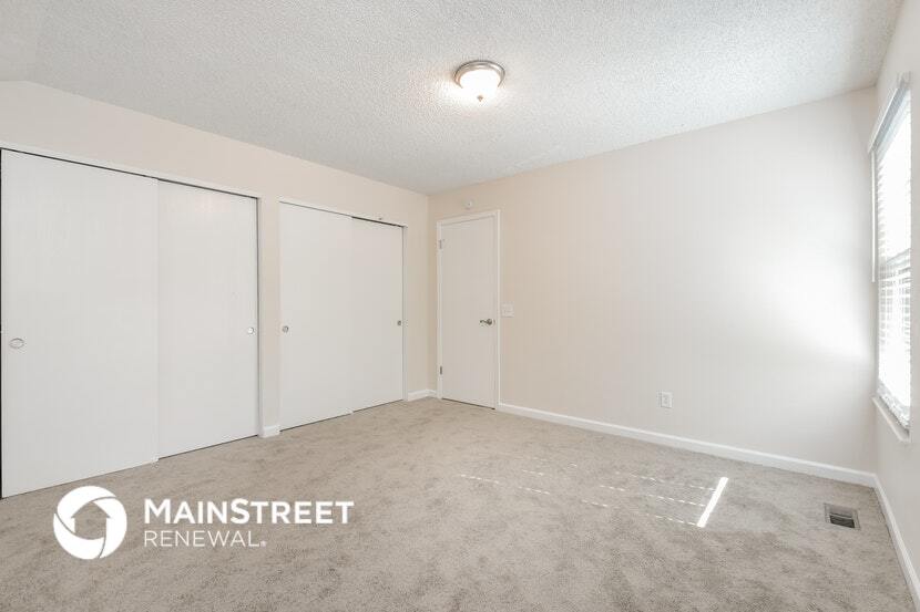 Building Photo - 18901 E Kent Cir