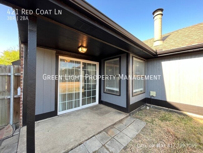 Building Photo - 421 Red Coat Ln