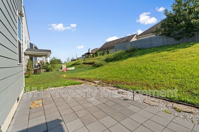 Building Photo - 441 Chinook Dr