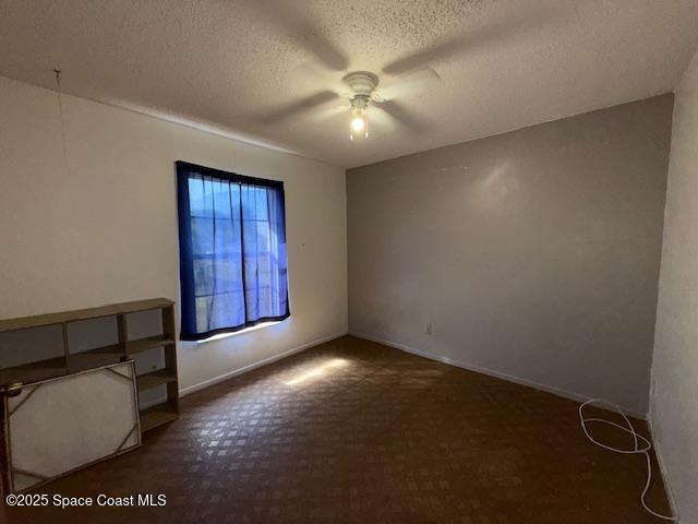 Building Photo - 2139 Trieste Dr