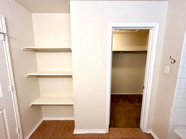 Building Photo - **MOVE IN SPECIAL** Welcome Home to Comfor...