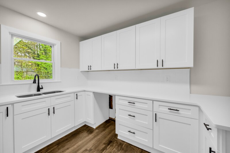 Building Photo - 53 Springside Dr SE