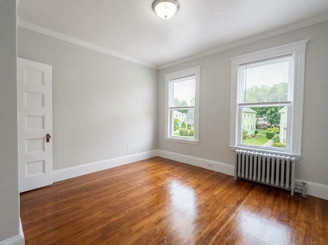 Building Photo - 16 W Squantum St