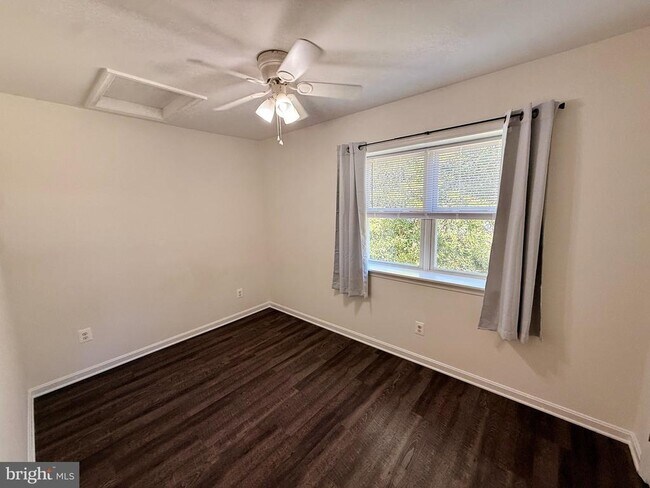 Building Photo - 22665 Van Wert Ln