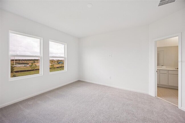 Building Photo - 3007 Maloof Dr