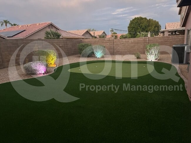 Building Photo - 4722 E Verbena Dr