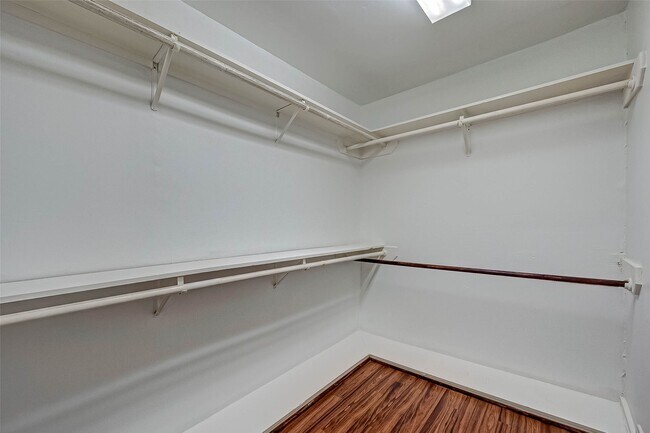 Building Photo - 1510 Walton St