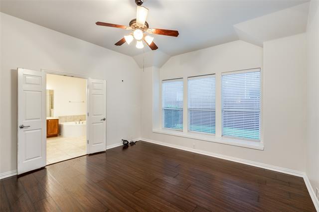 Building Photo - 592 Burning Oak Dr