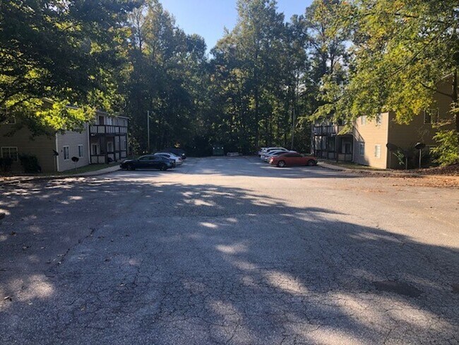 Building Photo - #17-Greenbriar