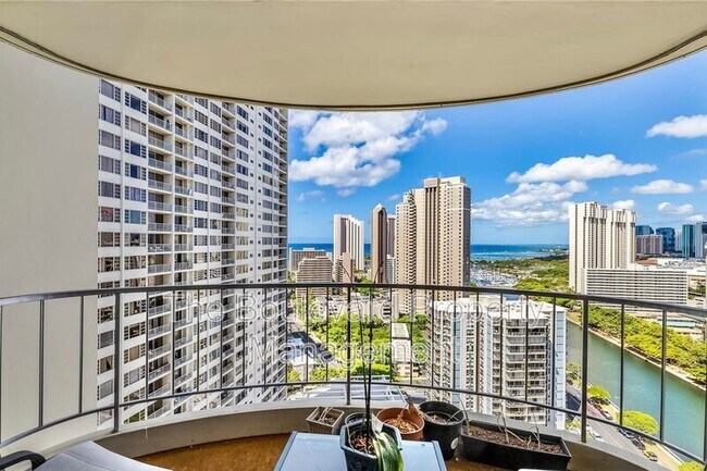 Building Photo - 1717 Ala Wai Blvd