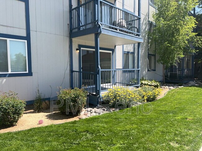 Building Photo - 2555 Clear Acre Ln