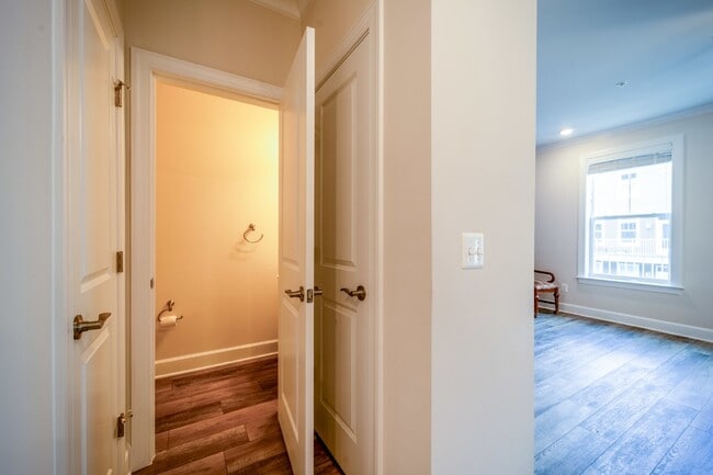 Building Photo - Modern Kincora Townhome-Style Condo | 3 Bedrooms | EV Charging | Backing to 165 Acres of Conserva...
