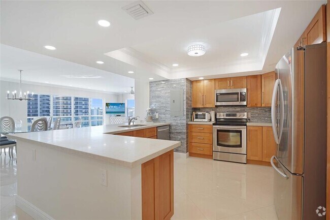 Building Photo - 3400 Galt Ocean Dr