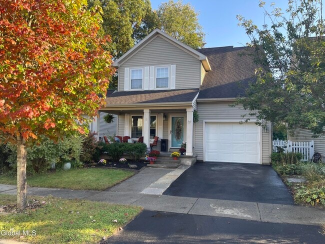 Building Photo - 8 Furlong St