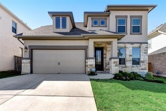 Building Photo - 222 Eagle Ford Dr