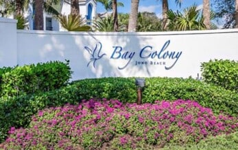 Building Photo - 133 Bay Colony Dr N