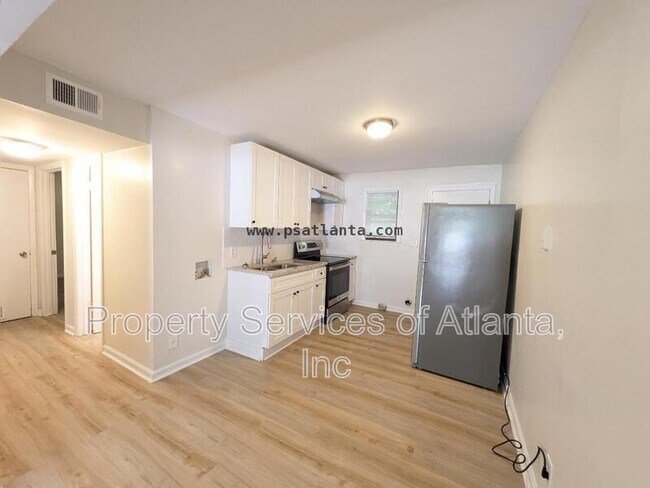 Building Photo - 564 Evergreen Terrace