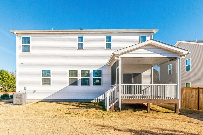 Building Photo - 231 Pilsen Dr