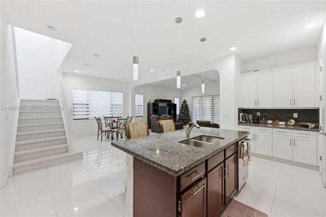 Building Photo - 9220 Meridian Dr N