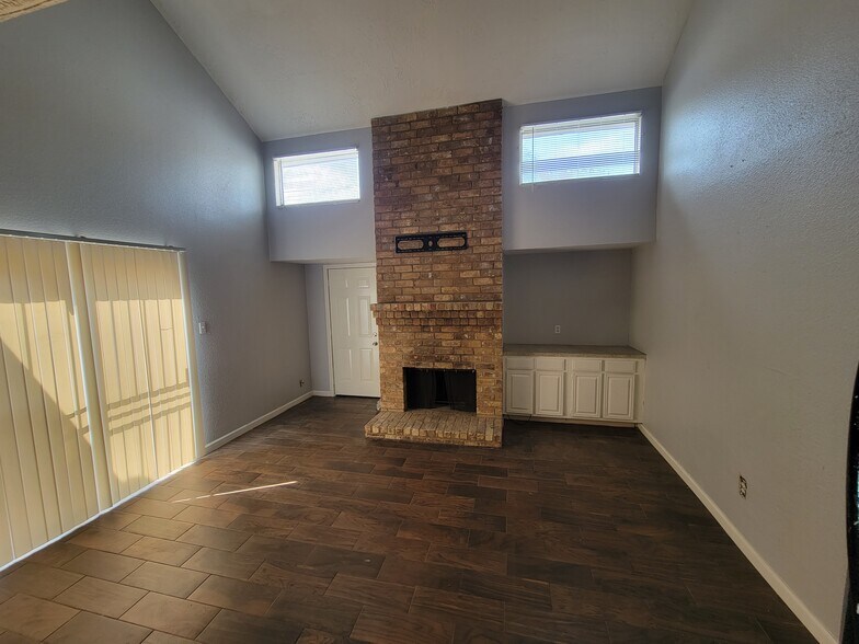 Livingroom - 12247 W Village Dr