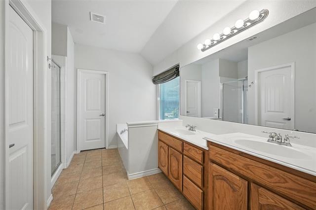 Building Photo - 3632 Vista Verde Tr