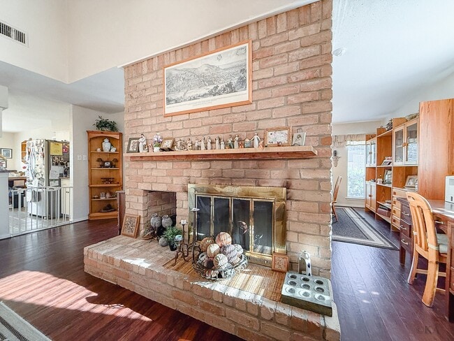 Building Photo - 3306 Hunterwood Dr